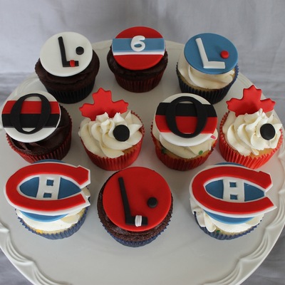 Hockey Themed Cupcakes