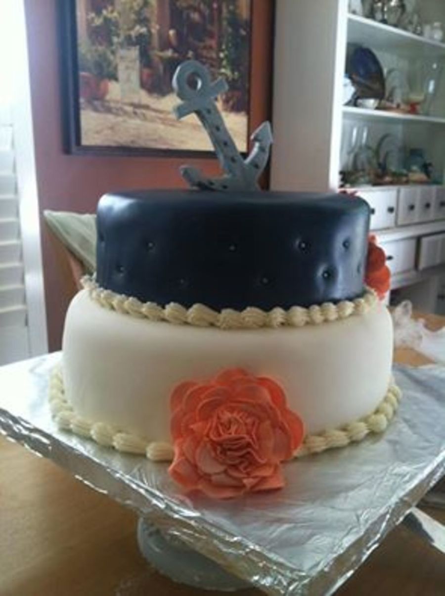 Navy And White Fondant Anchor Cake
