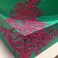 Henna Piping Buttercream Detail Love this color combination on this wedding cake,Www.whiteflowercake.com