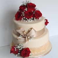 Ivory, Gold & Red Roses Wedding Season. Edible Lace with Fresh Roses!