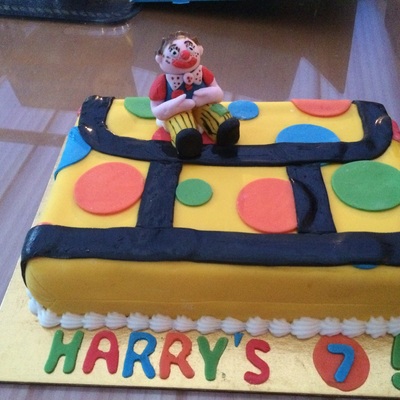 Mr Tumble Cake