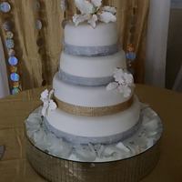 Wedding Gold and silver wedding cake.