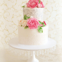 Pink Peony Cake My first sugar flowers cake :)