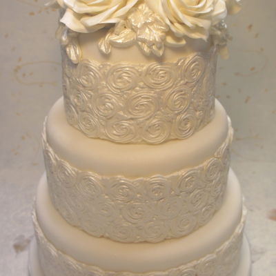 White Roses Wedding Cakes