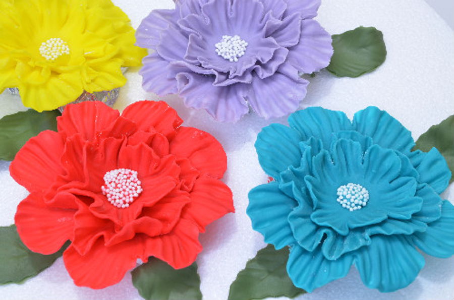 Fondant Ruffle Flowers