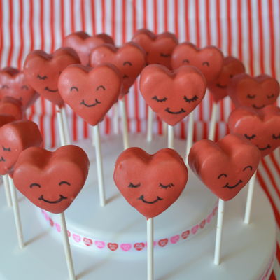 Happy Hearts Cake Pops