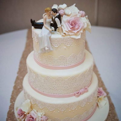 Lace Wedding Cake