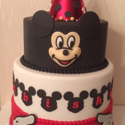 Mickey Mouse Cake