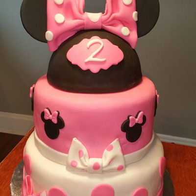 Minnie Mouse Cake In Mmf