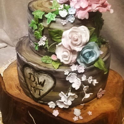 Silver Birch Wedding Cake