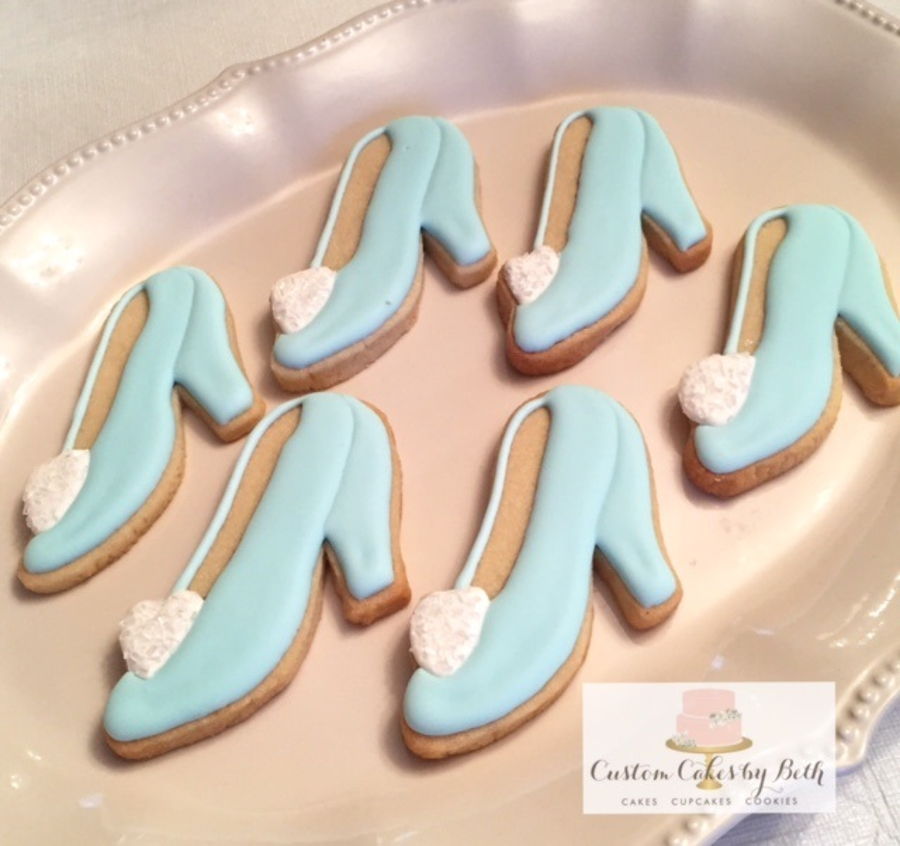 cinderella slipper cookies cinderella s glass slipper cookies cakecentral cinderella slipper cookies cinderella s glass slipper cookies cakecentral