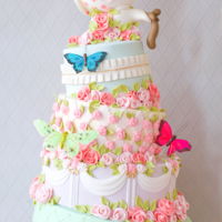 Weddingcake Alice Meets Marie Whimsical wedding cake alice in wonderland/marie antoinette inspired