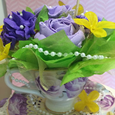 Happy Birthday Cupcake Bouquet