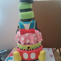 4 Out Of 6 Tier Mickey Mouse And Friends Themed Birthday Cake 4 out of 6 Tier Mickey Mouse and Friends themed Birthday Cake6" Top(Donald): Red Velvet Cake8" Top(Minnie):Lemon Cake9"...