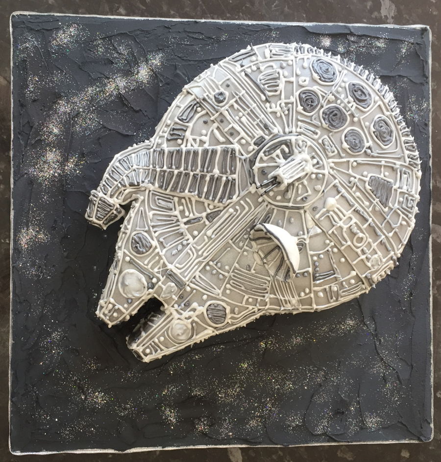 Millennium Falcon Birthday Cake - CakeCentral.com