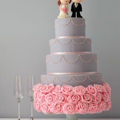 Everything's Rosey Wedding Cake