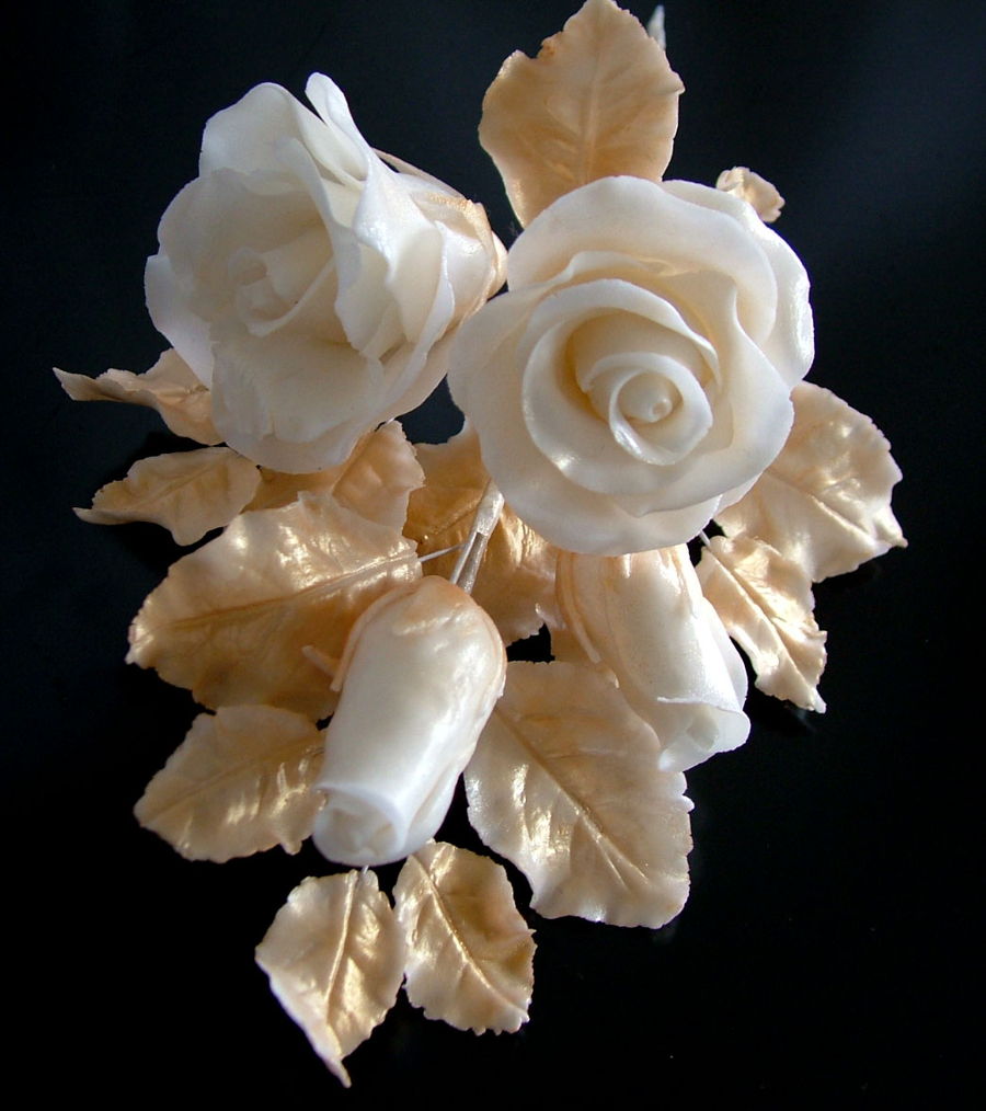 Gold Roses Spray