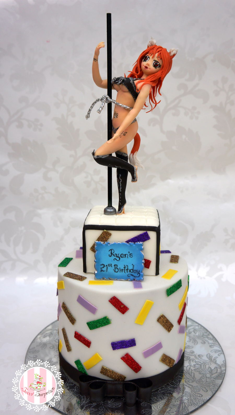Holo A Neko Anime Pole Dancer