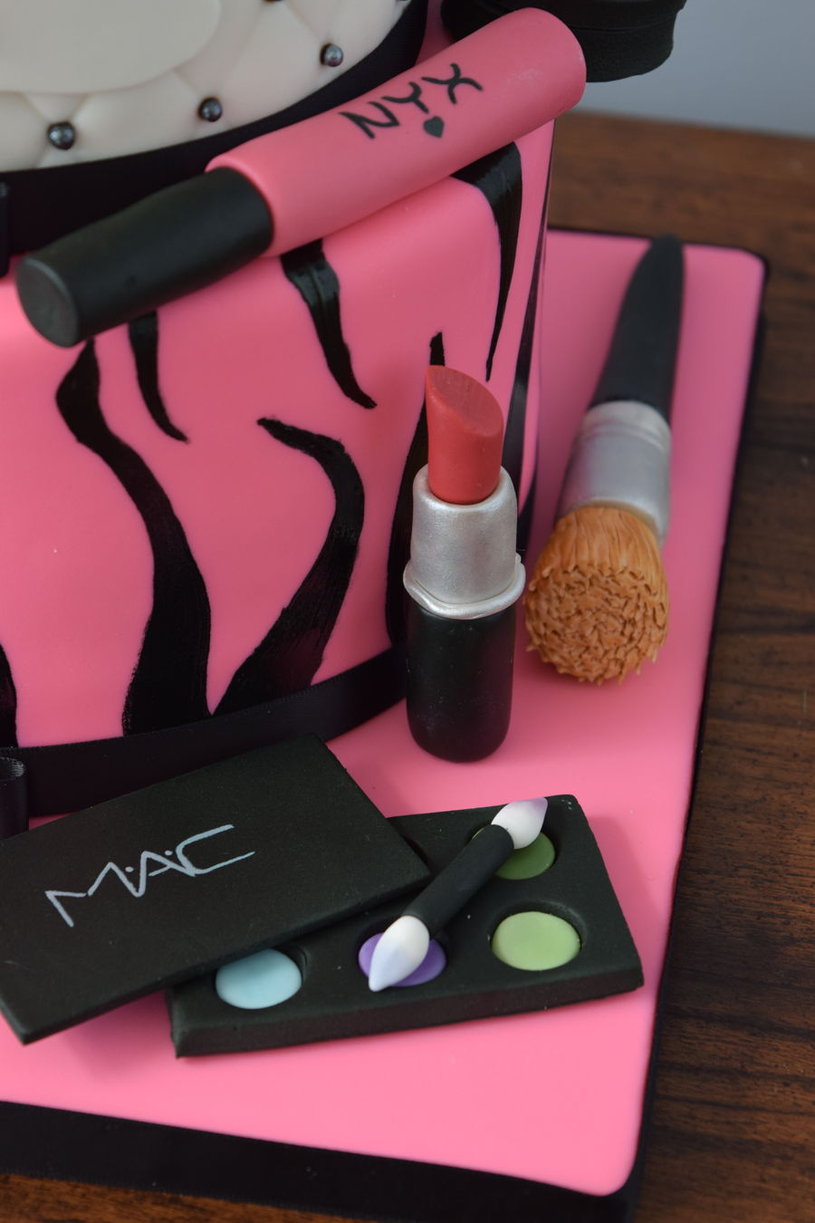 Makeup Cake - CakeCentral.com