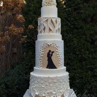 Modern Wedding Cake Inspired By Fashion