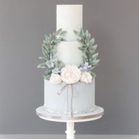 French Vintage Inspired Wedding Cake Hello there, This is one of my favorite cakes from last year. Hope you like it! Utaxxx