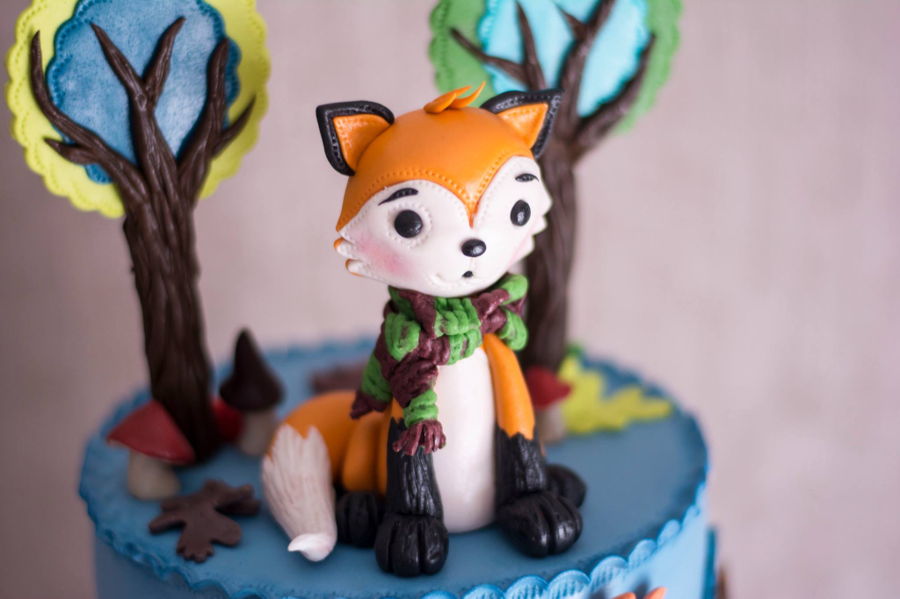 Foxylicious - CakeCentral.com