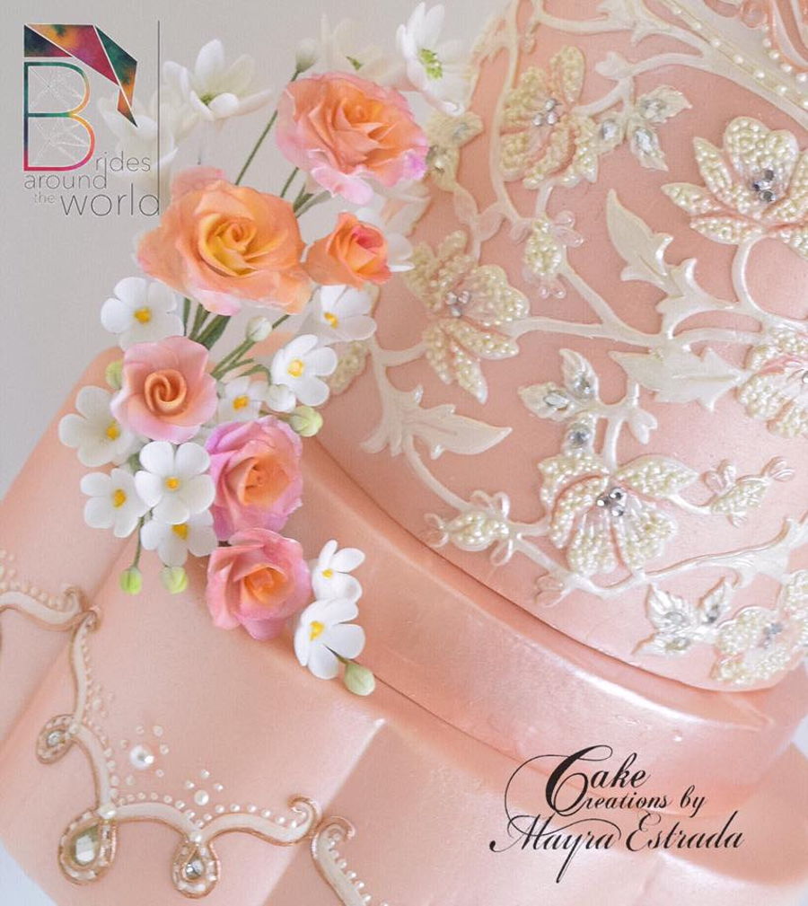 Sri Lanka Inspired Wedding Cake