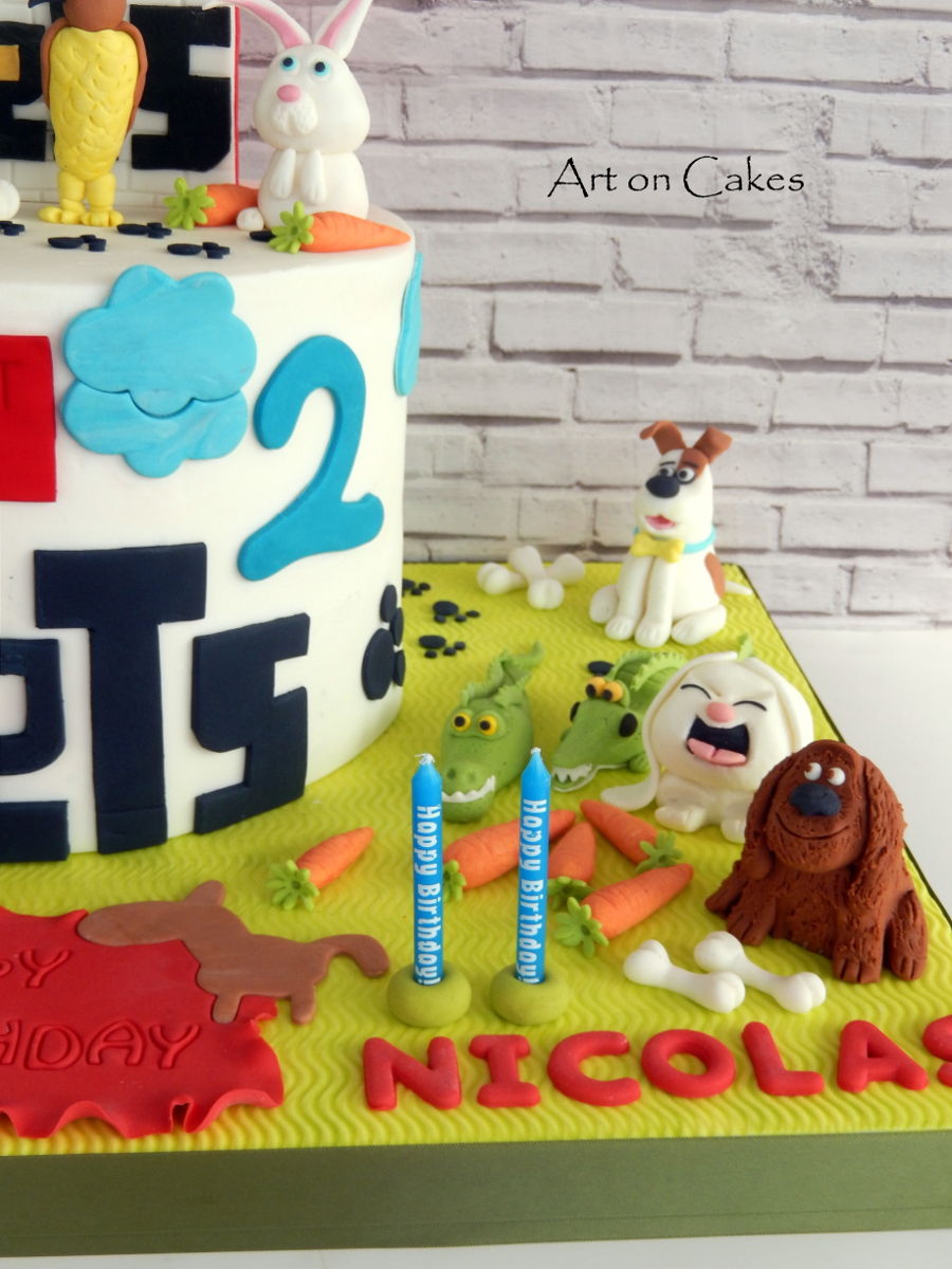 The Secret Life Of Pets Cake...