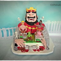 Clash Royale Boy cake with lots of nuts and chocolat