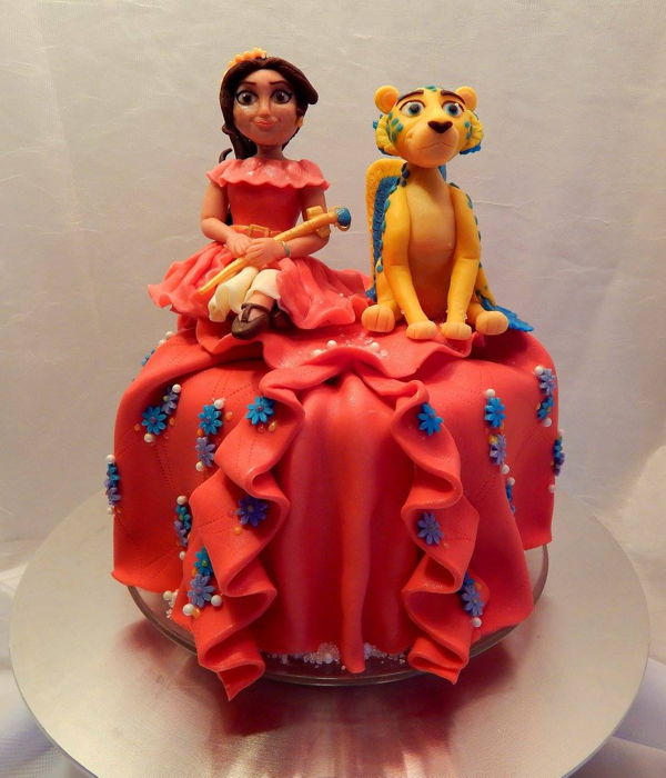 Elena Of Avalor Cakes
