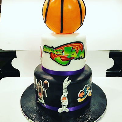 Space Jam Cake