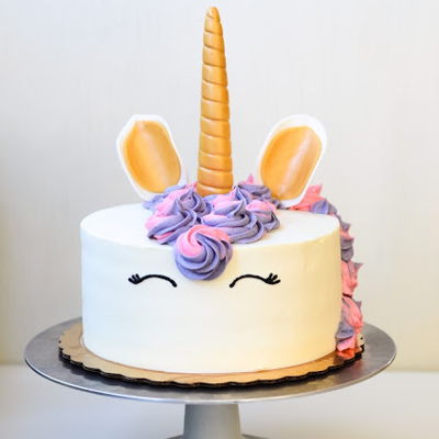 Unicorn Birthday Cake With Fondant Unicorn Horn