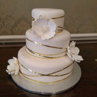 Magnolia Cake White magnolias