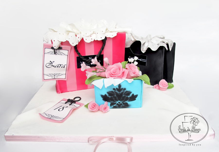 Shopping Bags Cake