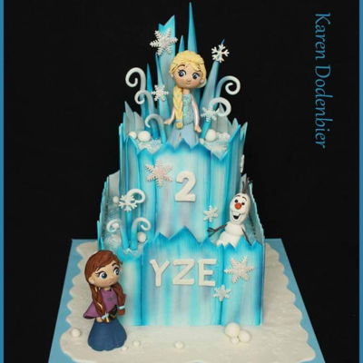 Anne And Elsa Cake