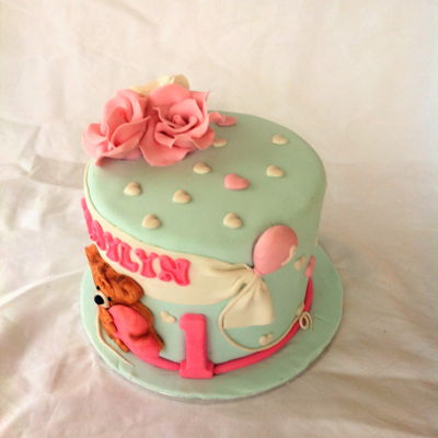 Fluffy Teddy And Roses