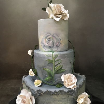 Handpainted Wedding Cake With Roses