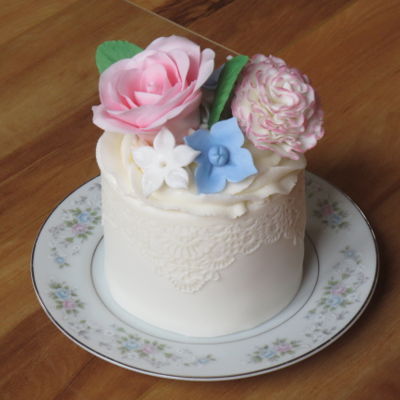 Mini Mother's Day Cake