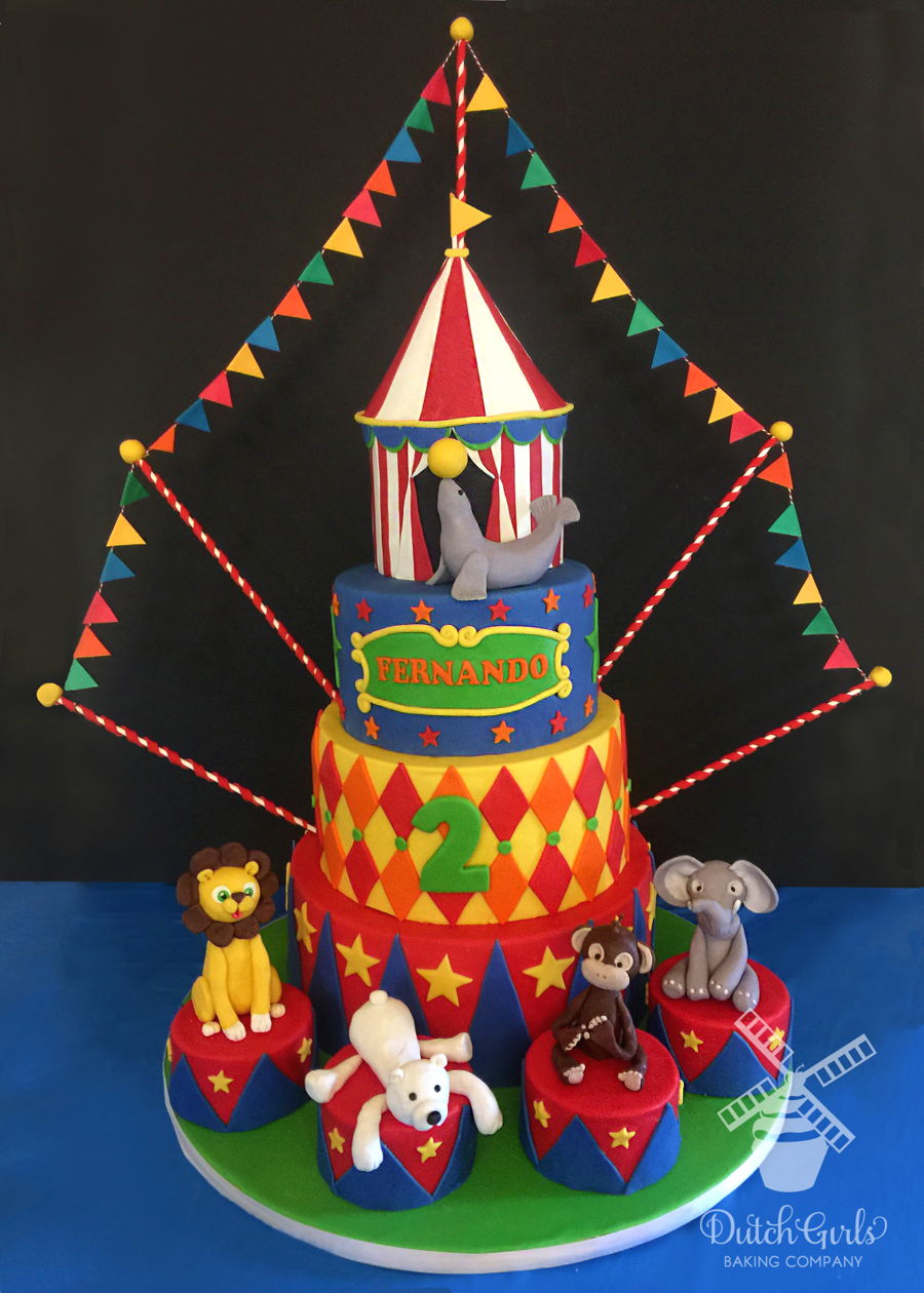 Circus Cake - CakeCentral.com