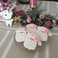 Christmas Santa sugar cookies iced with royal icing. An idea from Terry Pringle Woods