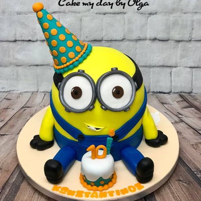 Minions Birthday Cake