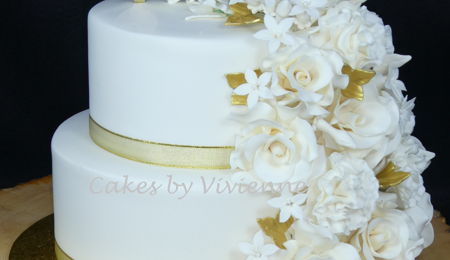 Anniversary Cake Decorating Photos