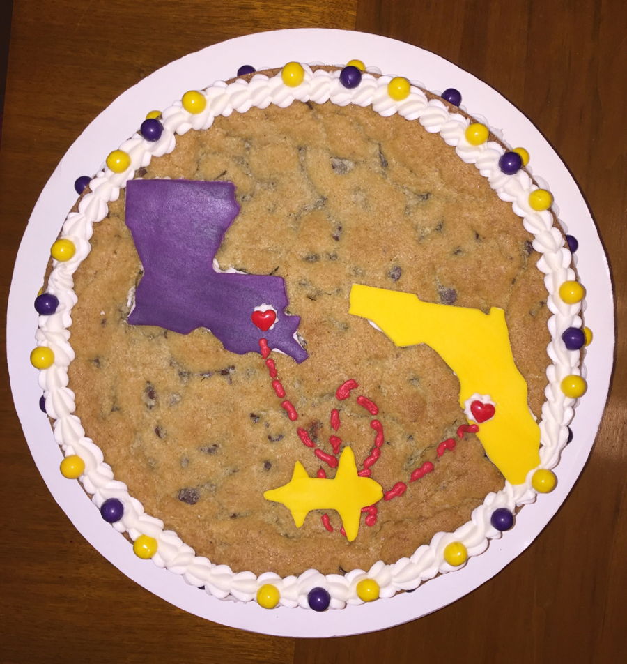 La To Fl Move Cookie Cake