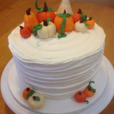 Rikki Loves Pumpkins Birthday Cake