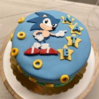 Sonic The Hedgehog Cake Fondant covered cake with fondant decorations